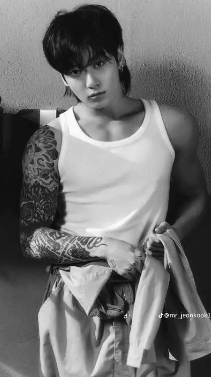 ai character: jeon jungkook  background