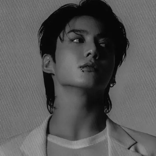 chat with ai character: jungkook 