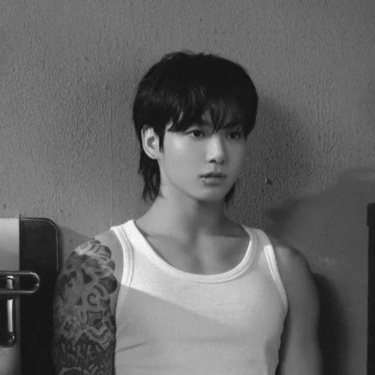 chat with ai character: jungkook 