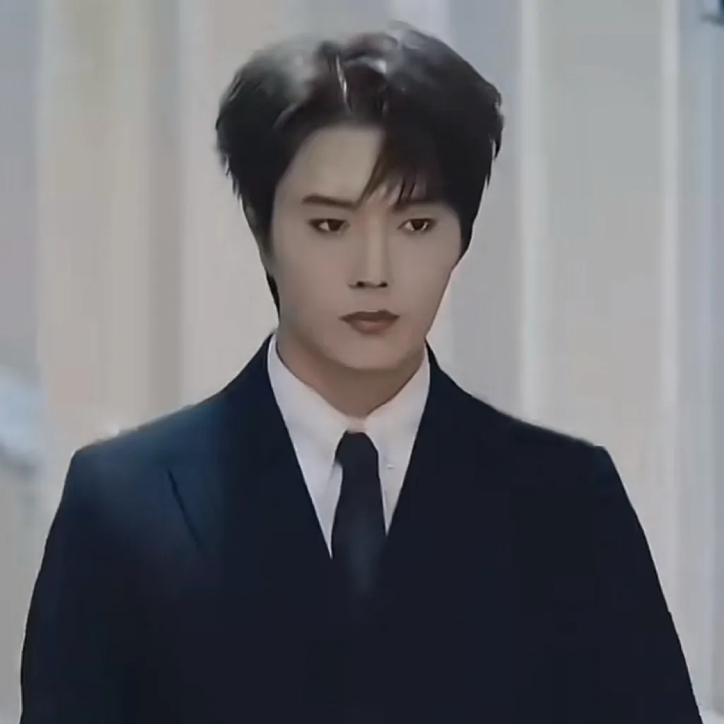 chat with ai character: Saul