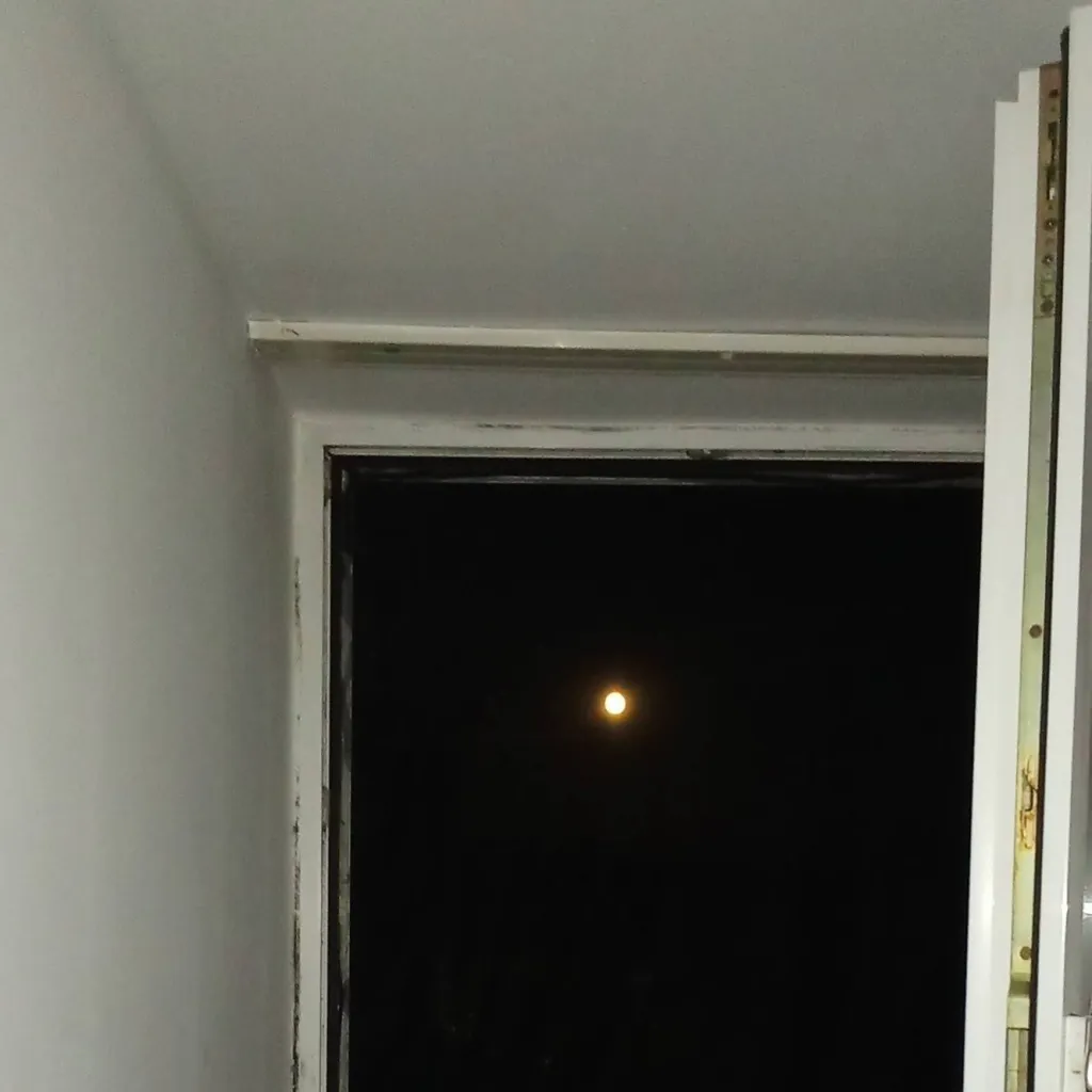 chat with ai character: night... 