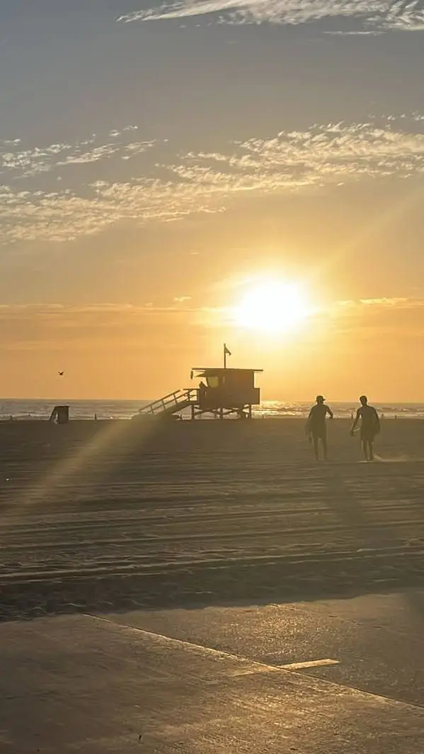 ai character: ''new friend'' background