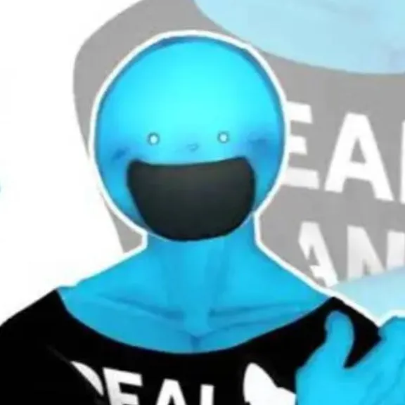 chat with ai character: Bluudud 😛