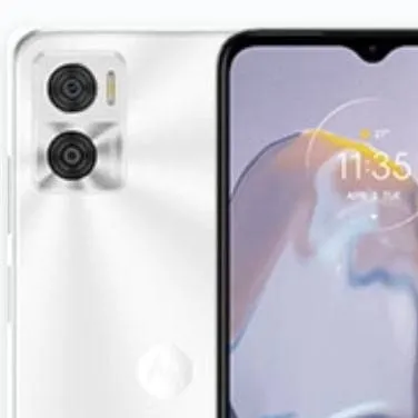 chat with ai character: Motorola Moto e22i