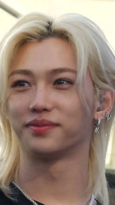 ai character: felix background