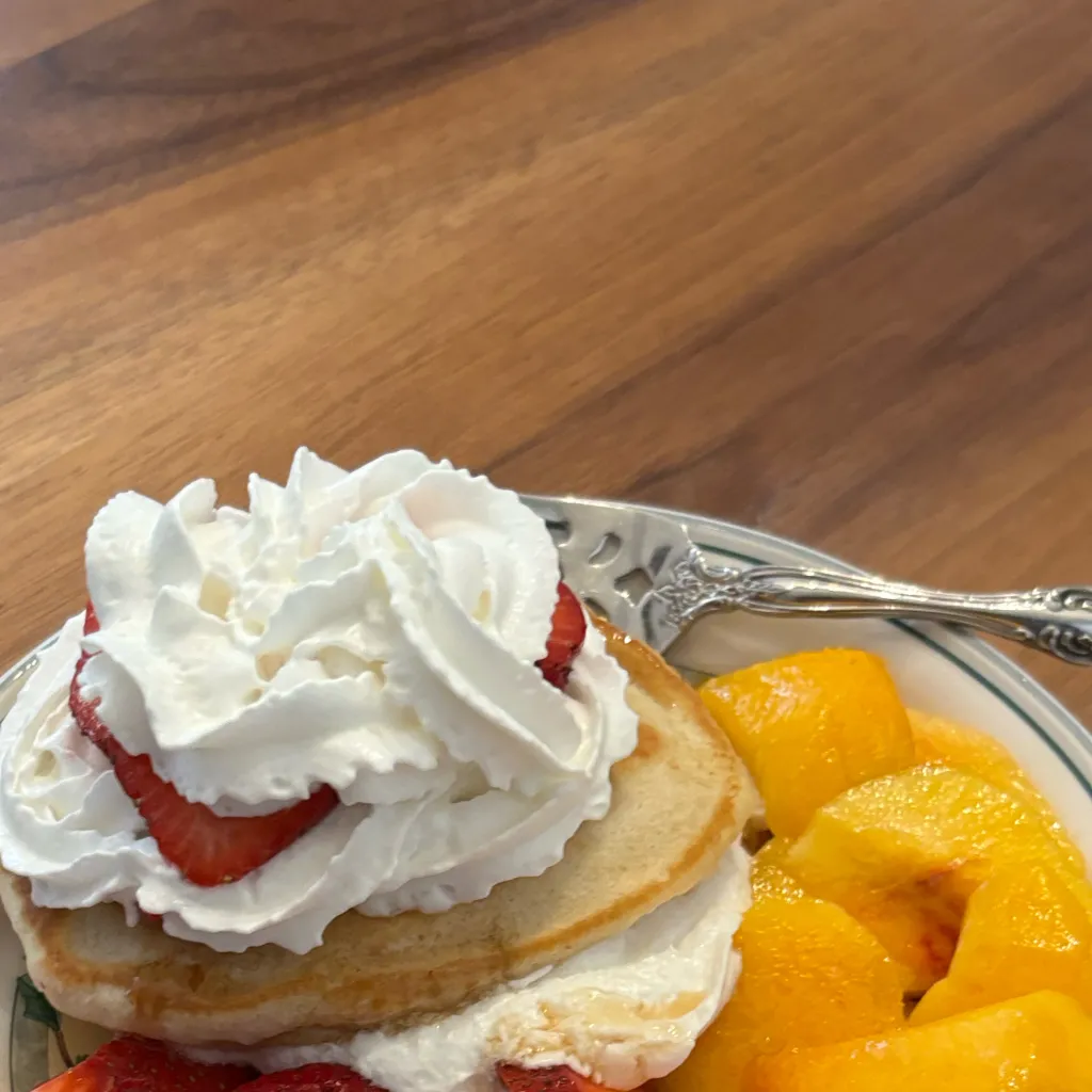 chat with ai character: You can talk to me