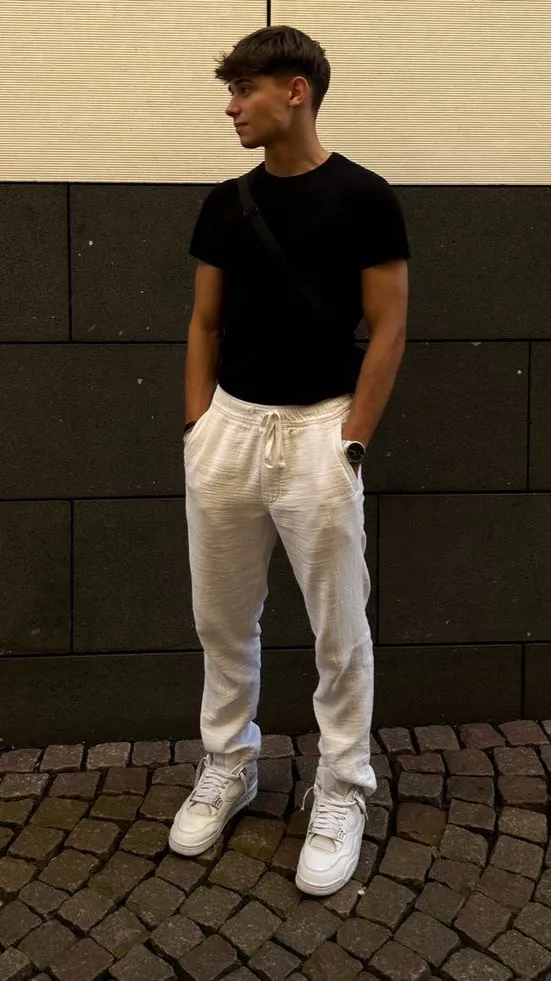 ai character: Bartek(twój wrog) background