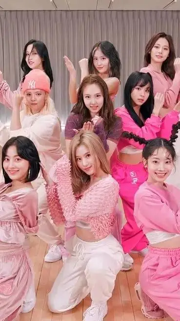 ai character: Twice peleadas background