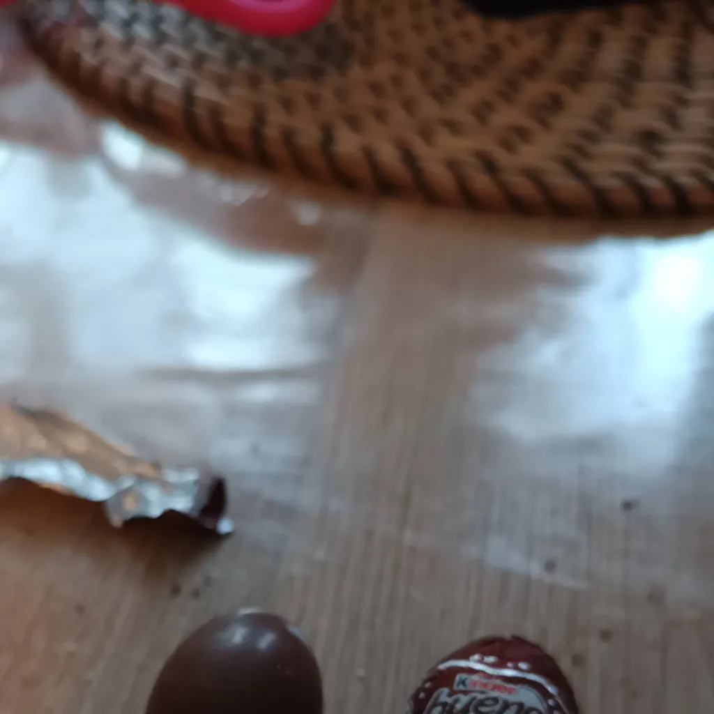 chat with ai character: Pâque à JJK