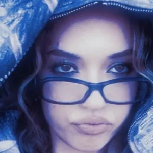 chat with ai character: ✰Danielaaaa✰