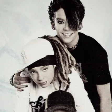 chat with ai character: Tokio hotel 