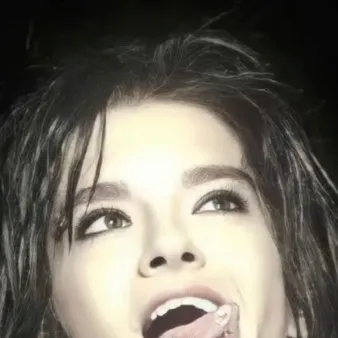chat with ai character: Bill Kaulitz