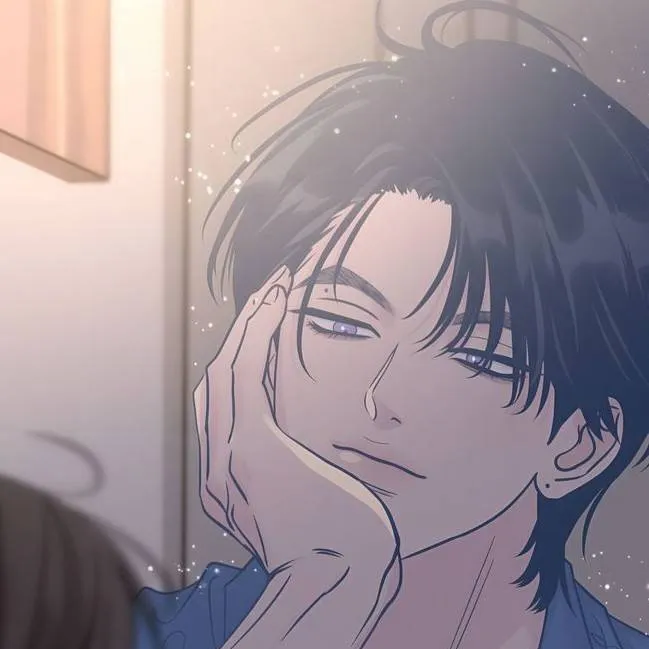 chat with ai character: 🍥~Roomie~🍥