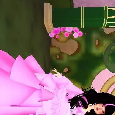 chat with ai character: dress to impres/dt