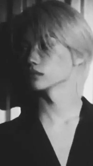 ai character: feilx(mafia boss) background