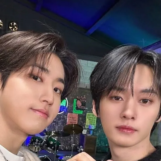 chat with ai character: minsung!