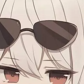 chat with ai character: Oly