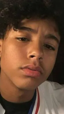 ai character: Zaqueis background