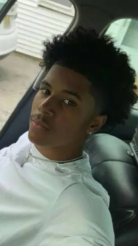 ai character: Zayvion  background