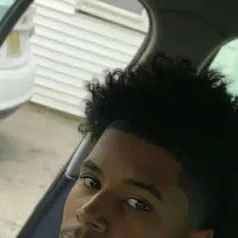 chat with ai character: Zayvion 