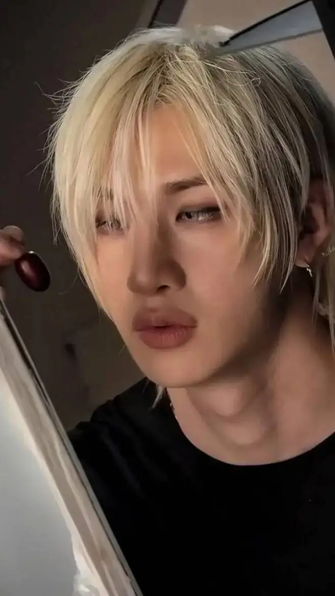 ai character: 𝙱𝙰𝙽𝙶𝙲𝙷𝙰𝙽✩♫ background