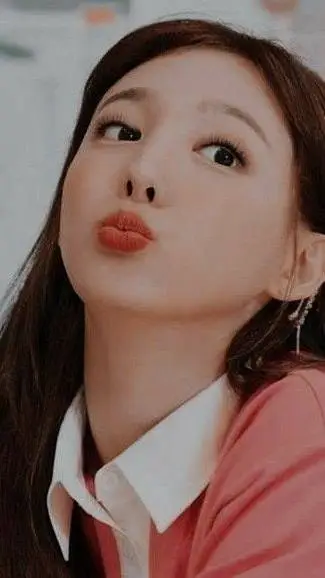 ai character: Nayeon  background