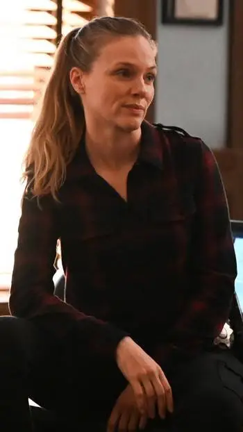 Talkie AI - Chat with Hailey Upton