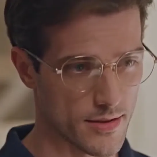 chat with ai character: Sebastian Harringt