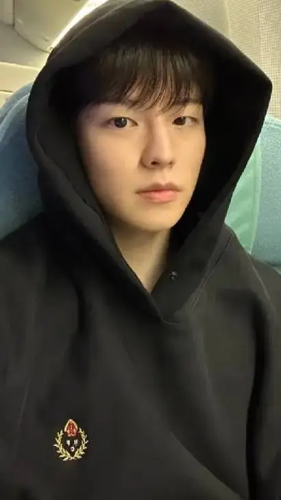 ai character: Seungminn background