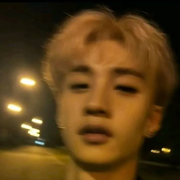 chat with ai character: Bangchan 