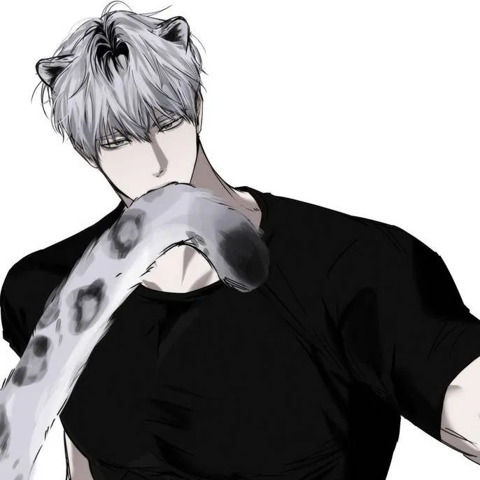 chat with ai character: °•~-_[leo]_-~•°