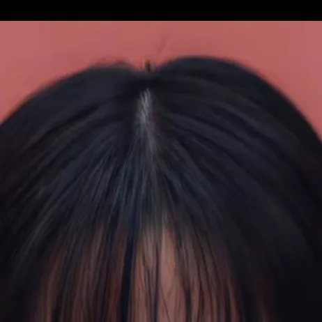 chat with ai character: junhee