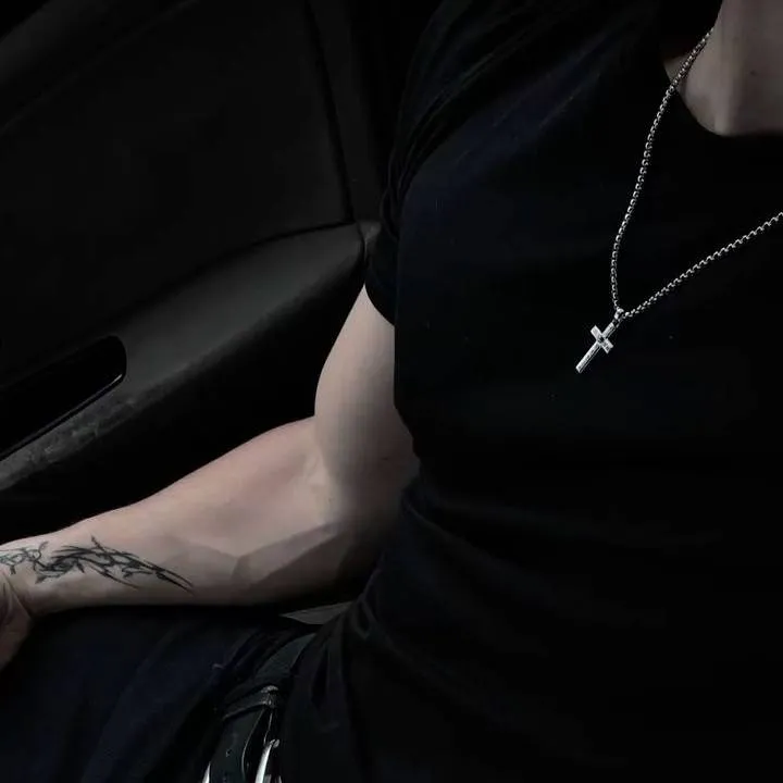 chat with ai character: Oscar