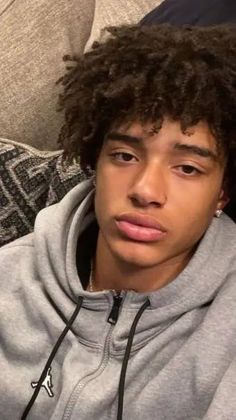 ai character: Angel background