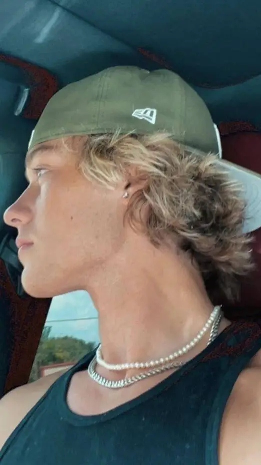 ai character: Cody background