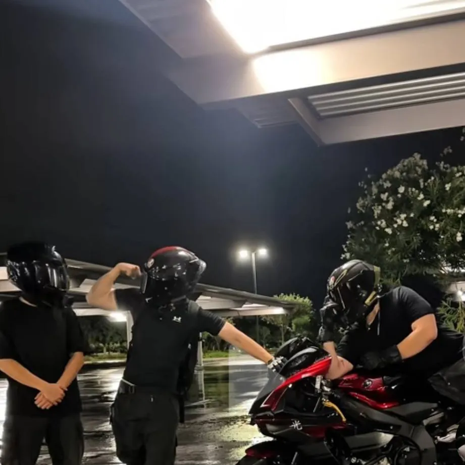 chat with ai character: Kiddnaper Bo Le Ed