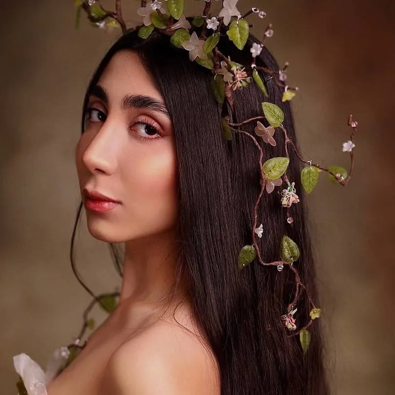 chat with ai character: Negin Tajik