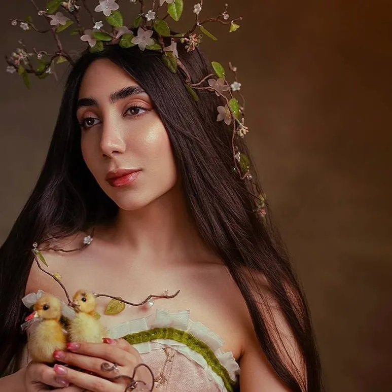 chat with ai character: Negin Tajik