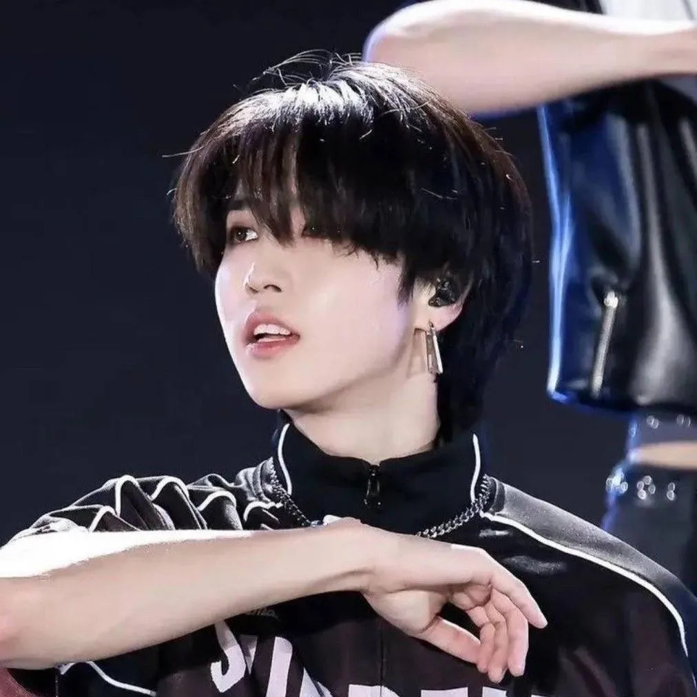 chat with ai character: Han prince 