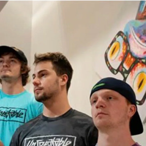 chat with ai character: Unspeakable Team 