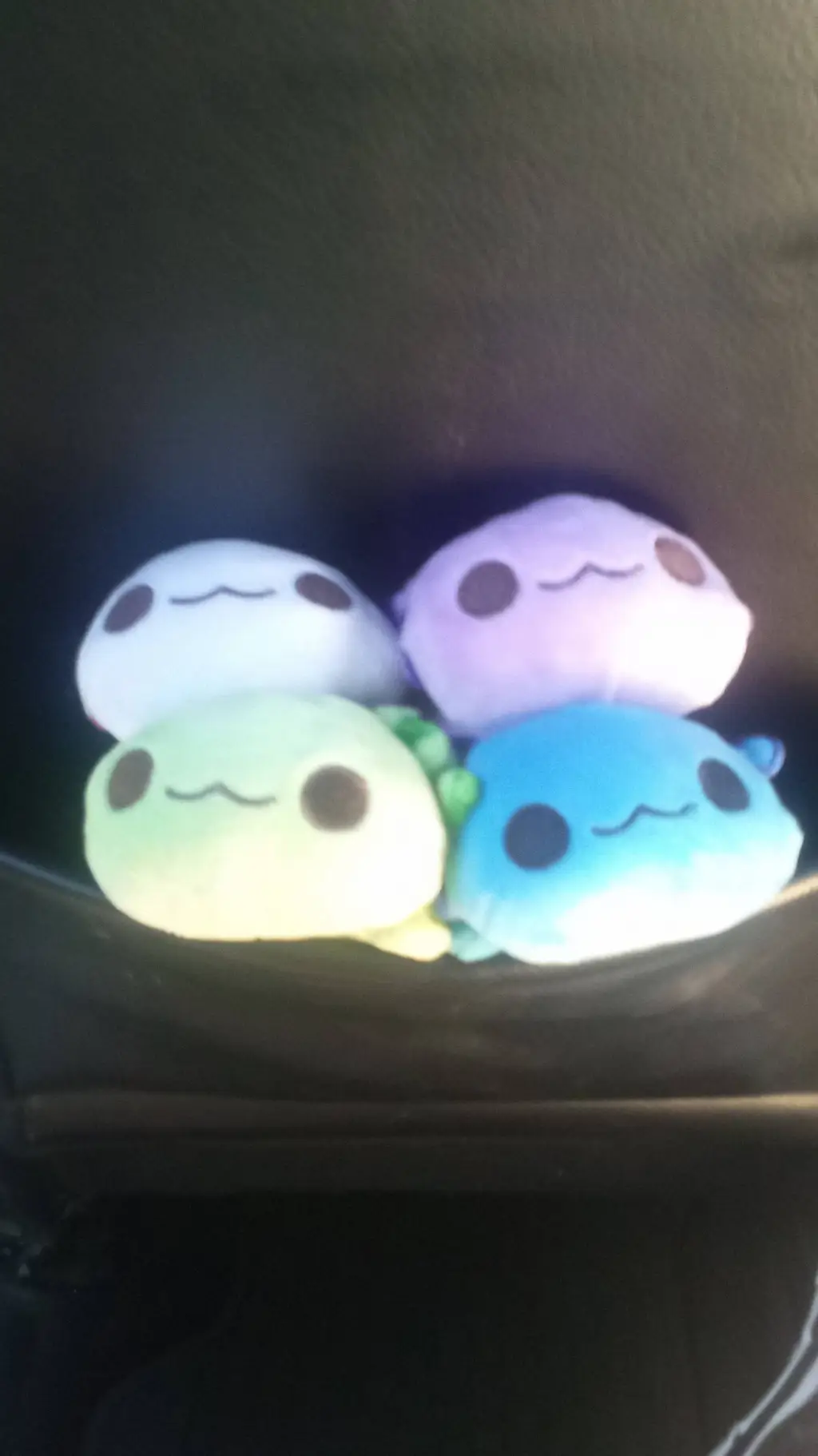 ai character: los axolotls background