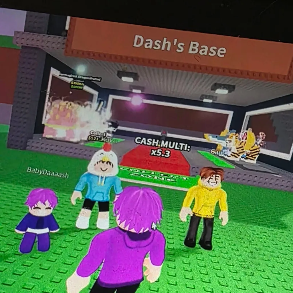 chat with ai character: the dash crew