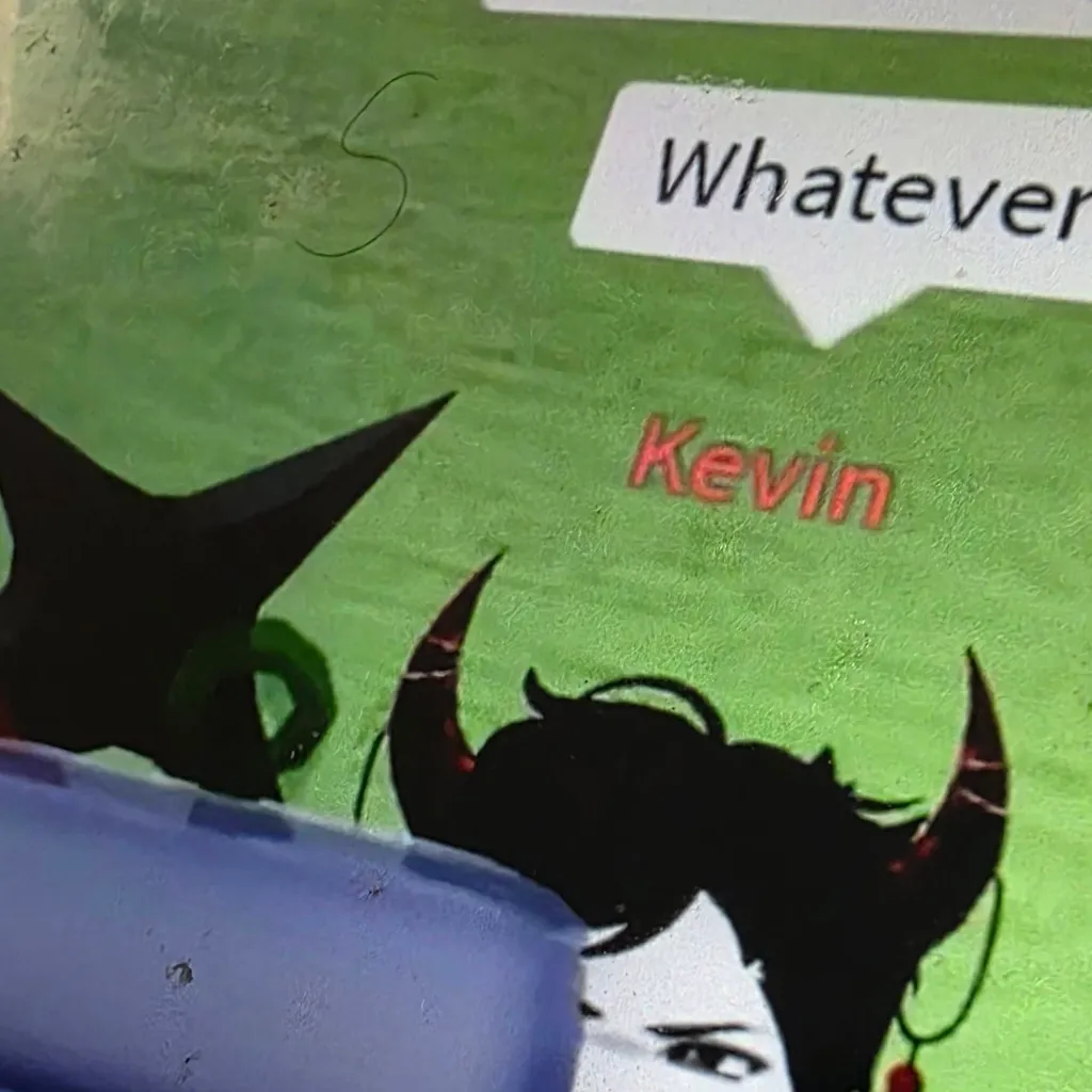 chat with ai character: Kevin 