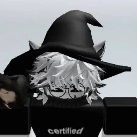 chat with ai character: Your Big sister.