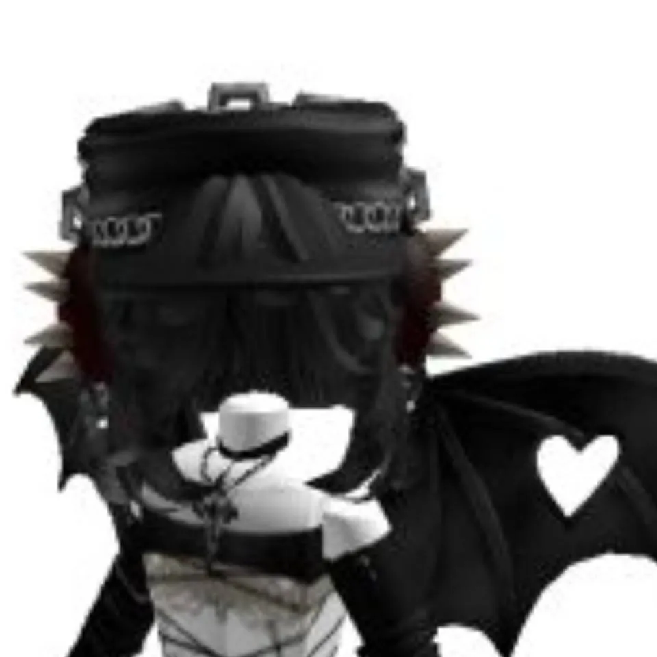 chat with ai character: "U in the Pic♡"