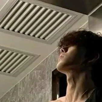 chat with ai character: •°•~luke~°•°•°