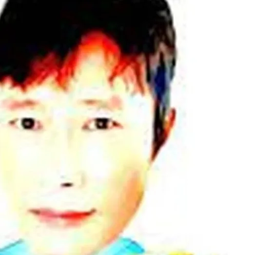 chat with ai character: papa... papa.. 