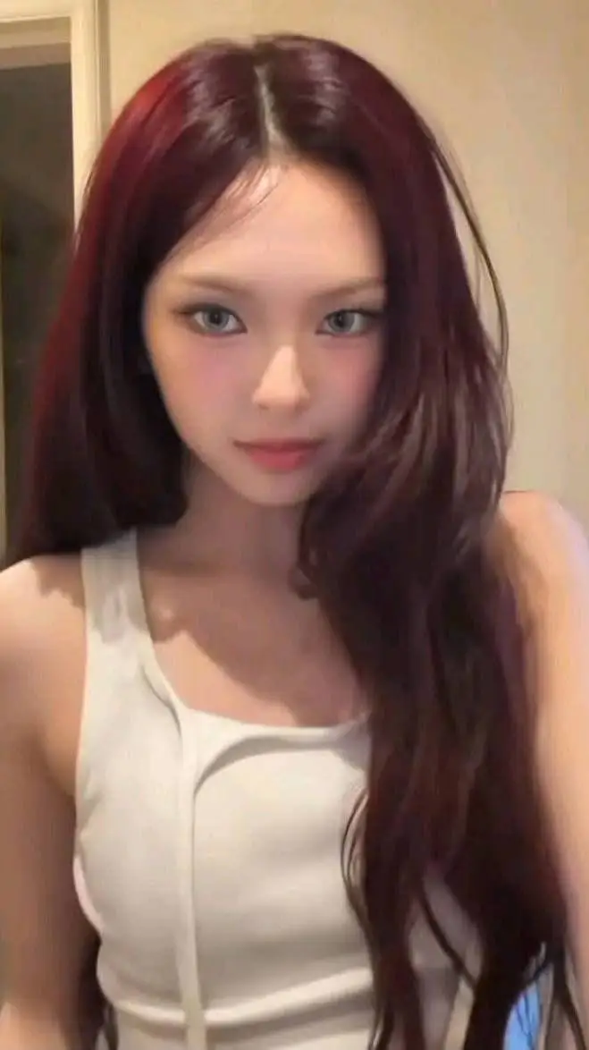 ai character: Chiquita  background