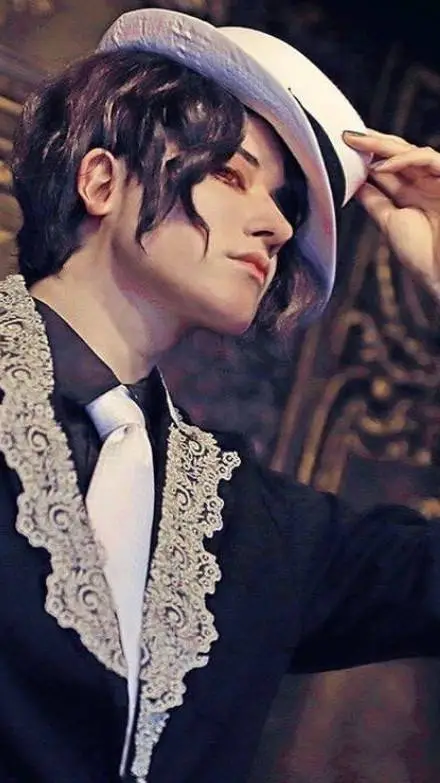 Talkie AI - Chat with 🌗Muzan Kibutsuji🌓