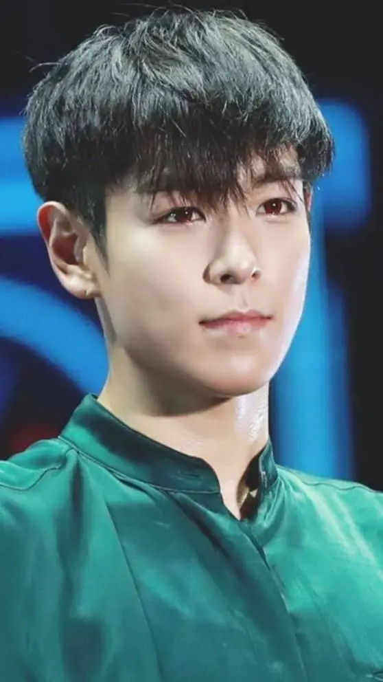 ai character: T.O.P background